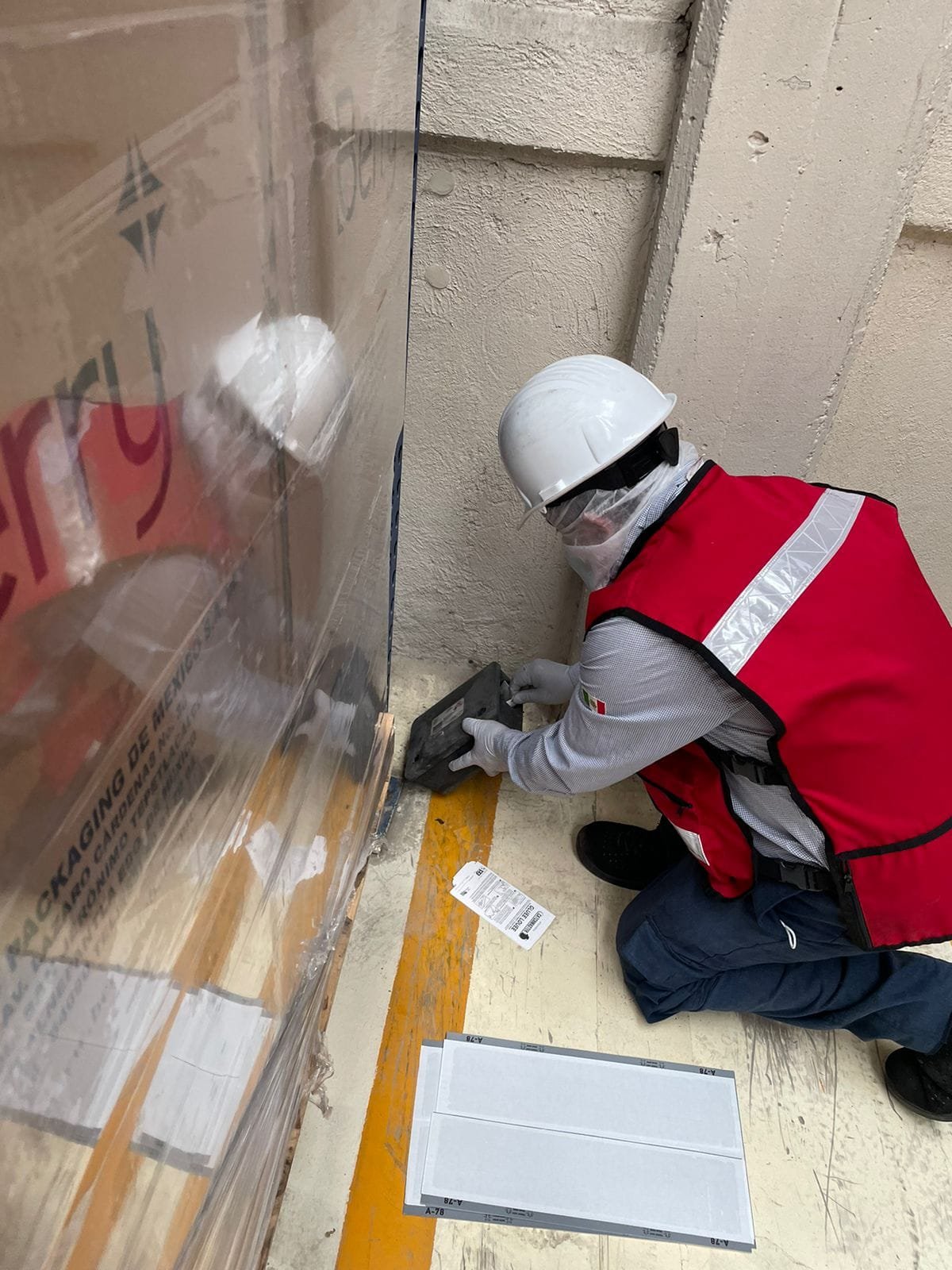 Servicios y tratamiento personalizado a las necesidades del cliente.